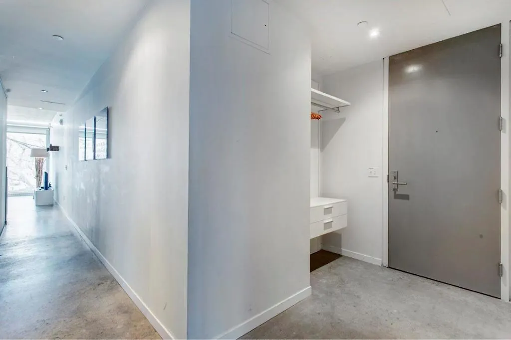 Loft4U Apartments By Corporatestays 0*, Montreal Canada
