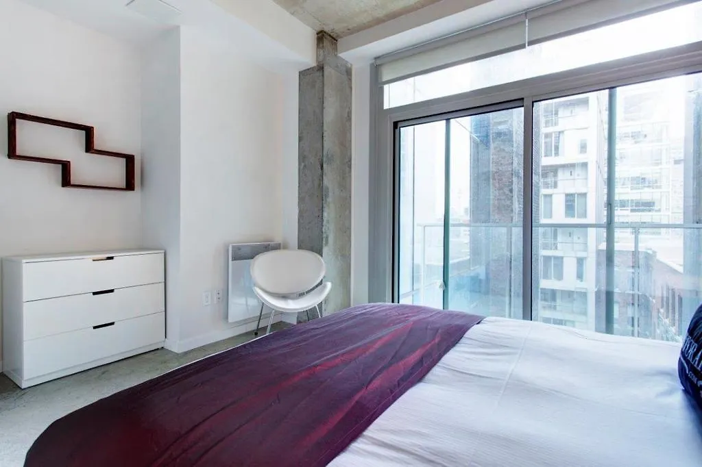 Loft4U Apartments By Corporatestays 0*, Montreal