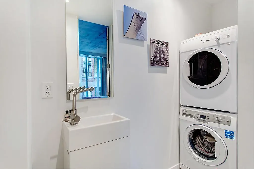 Loft4U Apartments By Corporatestays Montreal