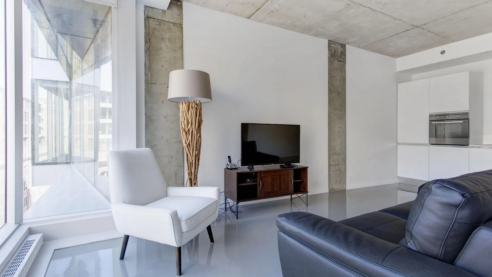 Loft4U Apartments By Corporatestays Montreal 0*,  Kanada